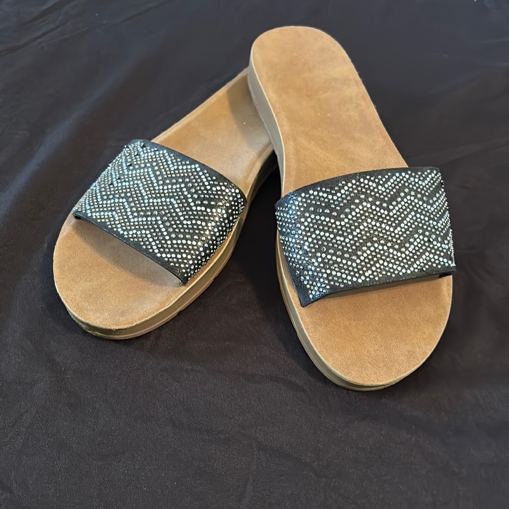 Tan and black women sandals